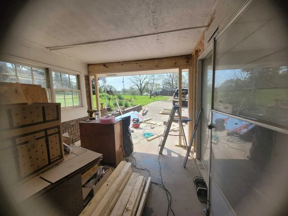 Air movers and dehumidifier for Drying & Dehumidification in Grosse Pointe Park